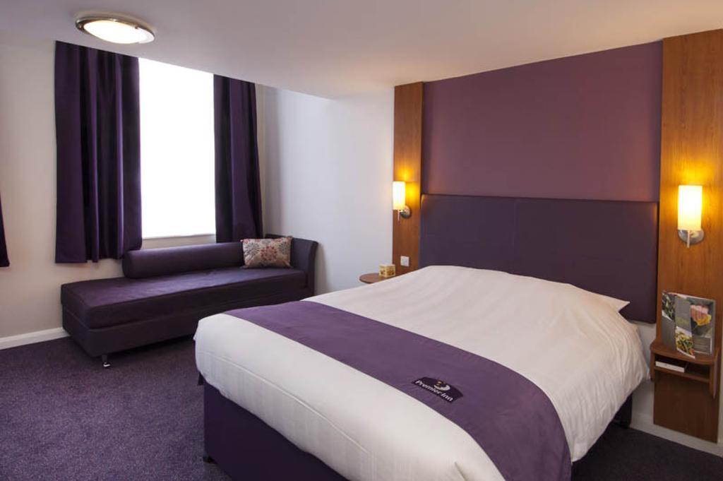 Premier Inn Leamington Spa Town Centre Exterior foto
